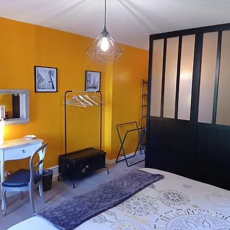 Frühstückspension D'hotes La Tuilerie 3*